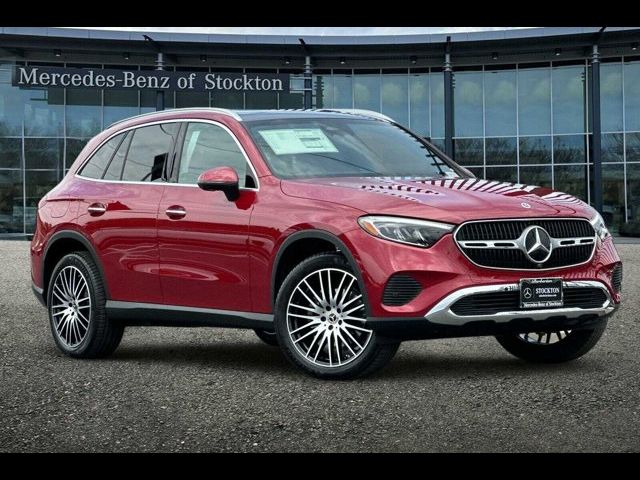 2024 Mercedes-Benz GLC 300