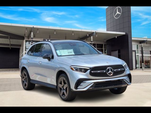 2024 Mercedes-Benz GLC 300