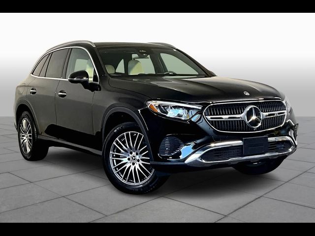 2024 Mercedes-Benz GLC 300