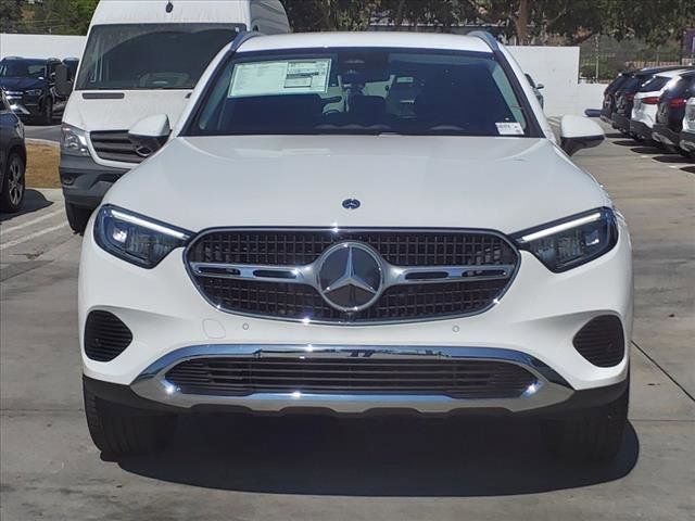 2024 Mercedes-Benz GLC 300