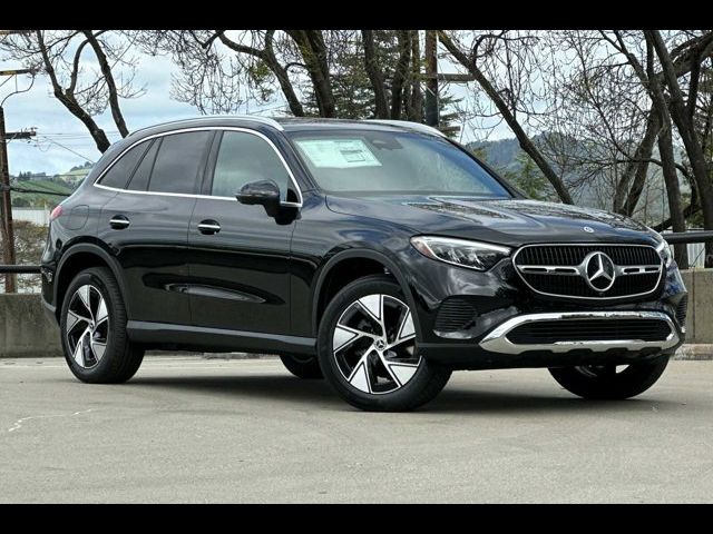 2024 Mercedes-Benz GLC 300