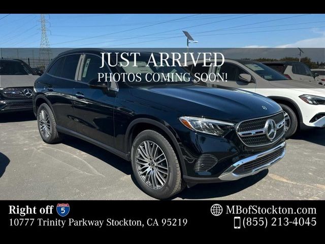 2024 Mercedes-Benz GLC 300