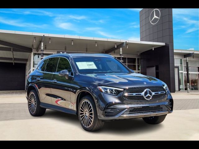 2024 Mercedes-Benz GLC 300