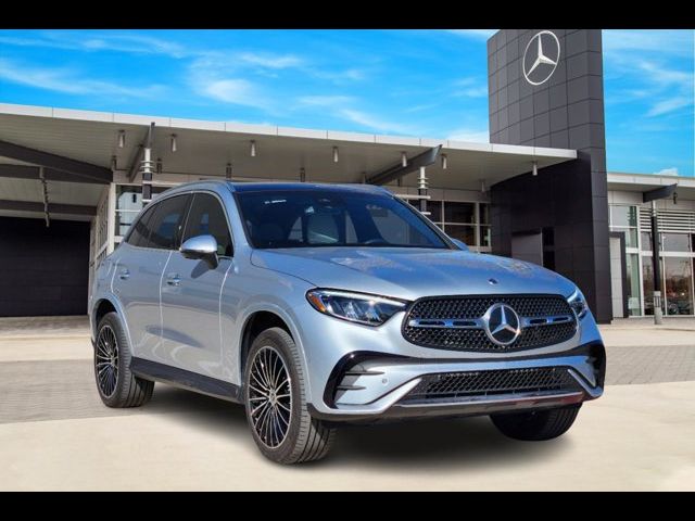 2024 Mercedes-Benz GLC 300