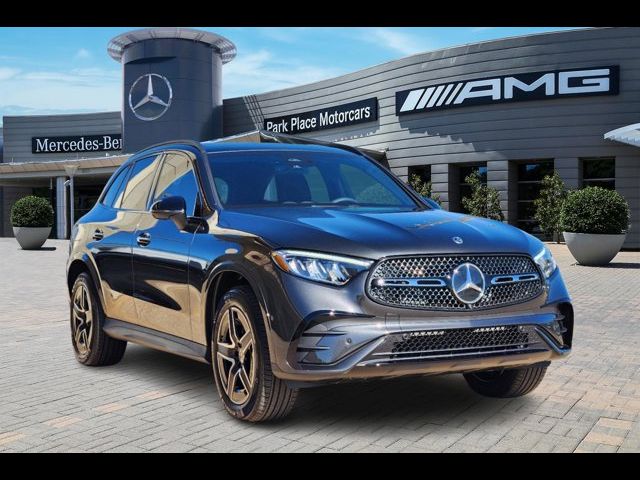 2024 Mercedes-Benz GLC 300