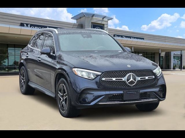 2024 Mercedes-Benz GLC 300