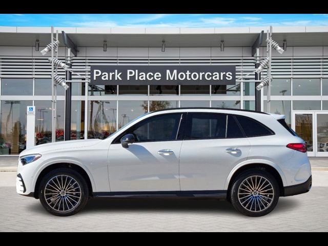 2024 Mercedes-Benz GLC 300