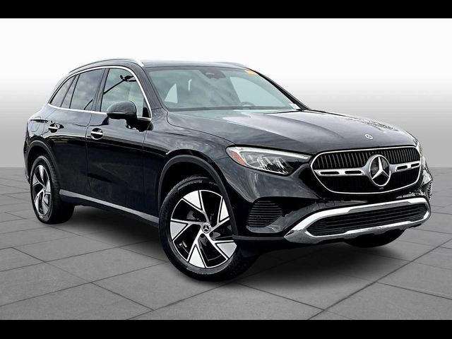 2024 Mercedes-Benz GLC 300