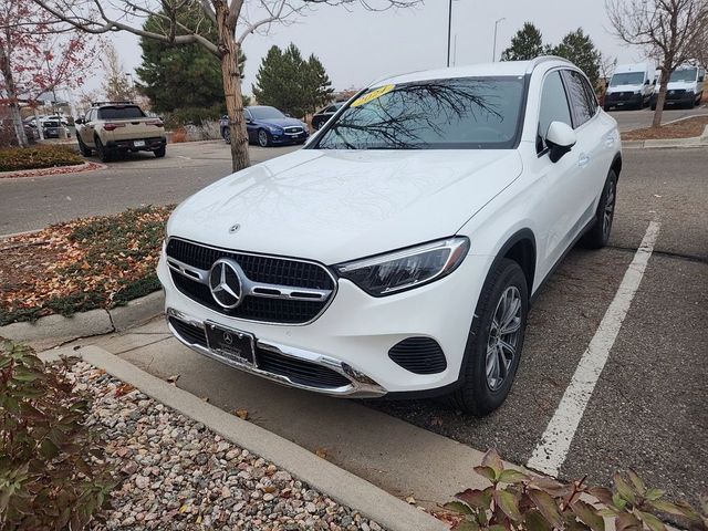 2024 Mercedes-Benz GLC 300