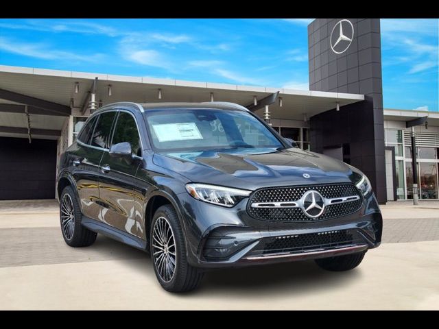 2024 Mercedes-Benz GLC 300