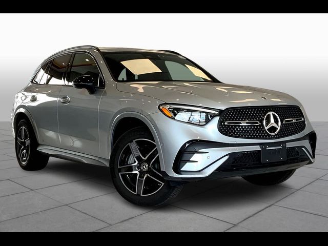 2024 Mercedes-Benz GLC 300