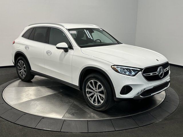 2024 Mercedes-Benz GLC 300