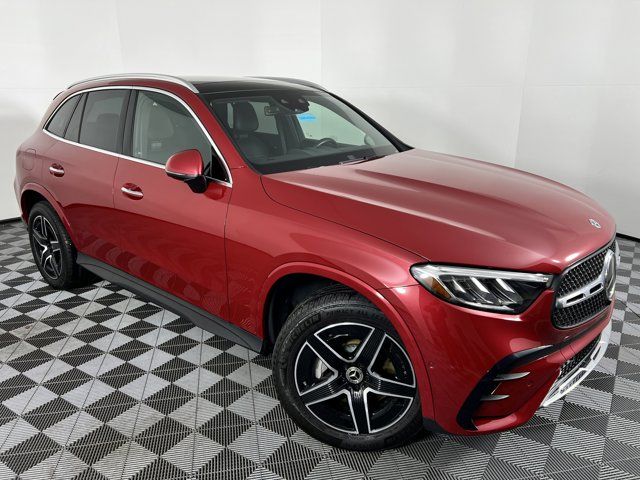 2024 Mercedes-Benz GLC 300