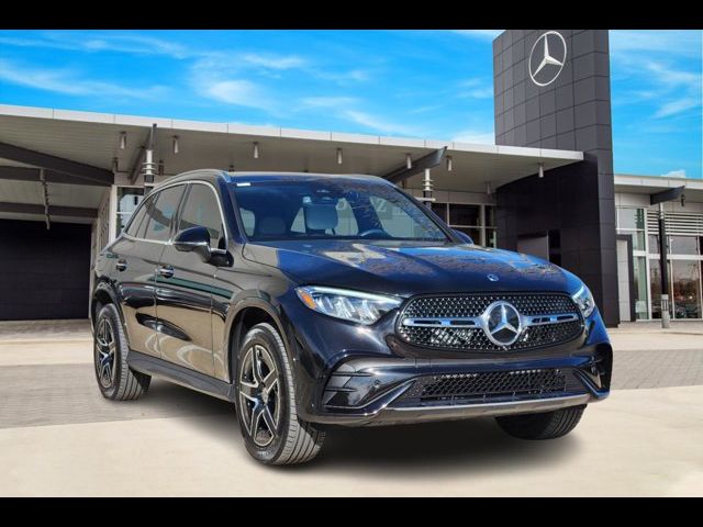 2024 Mercedes-Benz GLC 300