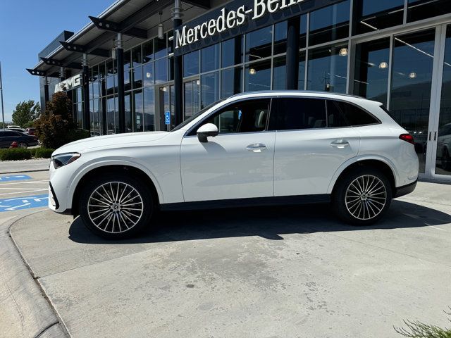 2024 Mercedes-Benz GLC 300