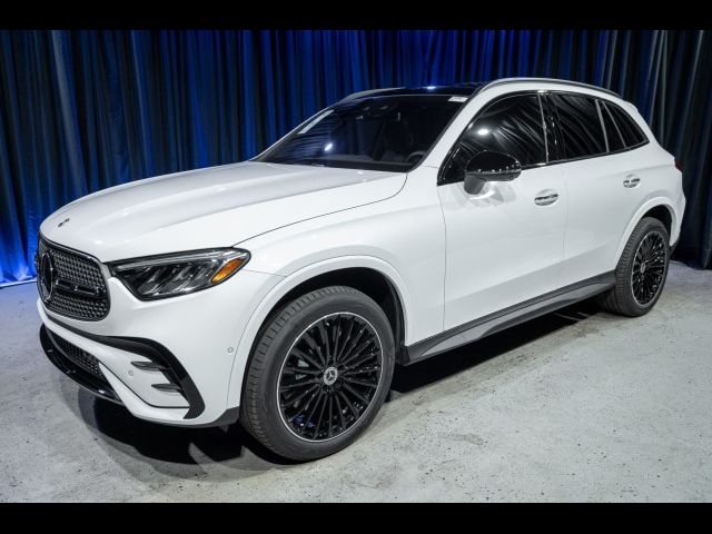 2024 Mercedes-Benz GLC 300