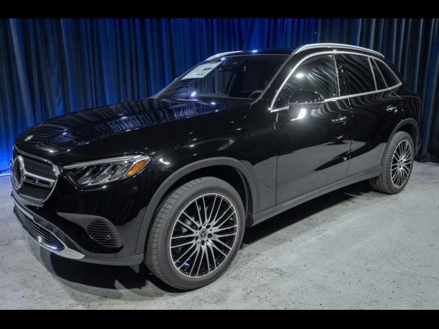 2024 Mercedes-Benz GLC 300