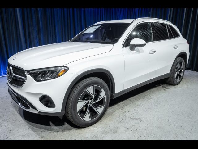 2024 Mercedes-Benz GLC 300