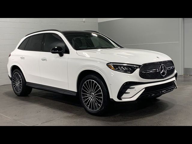 2024 Mercedes-Benz GLC 300