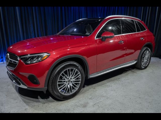 2024 Mercedes-Benz GLC 300