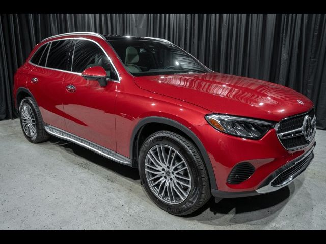 2024 Mercedes-Benz GLC 300