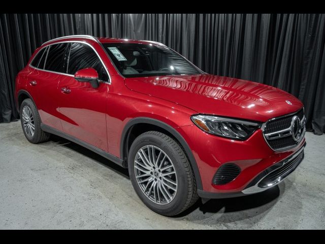 2024 Mercedes-Benz GLC 300