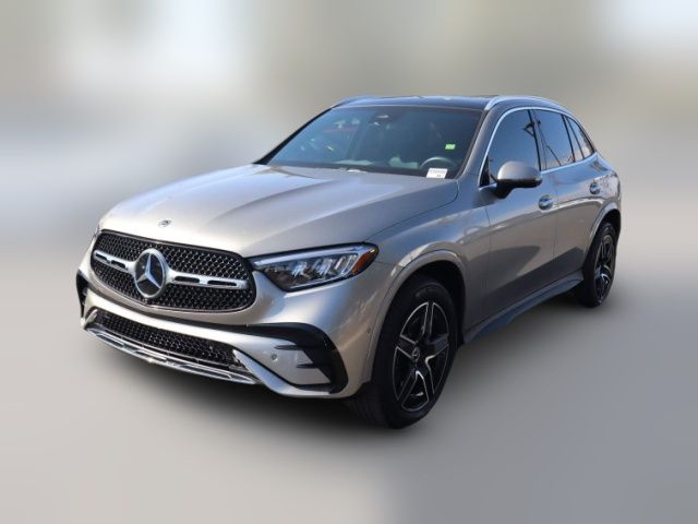 2024 Mercedes-Benz GLC 300