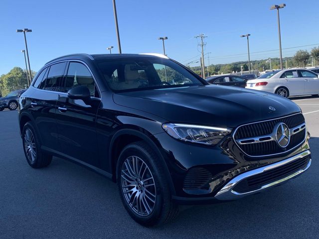 2024 Mercedes-Benz GLC 300