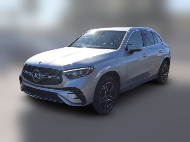 2024 Mercedes-Benz GLC 300