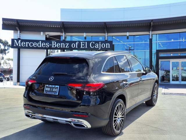 2024 Mercedes-Benz GLC 300