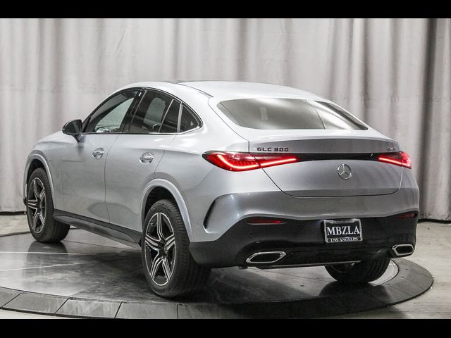 2024 Mercedes-Benz GLC 300