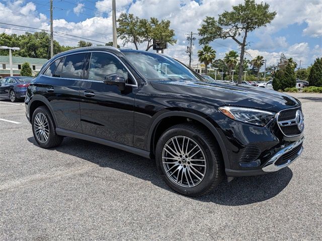 2024 Mercedes-Benz GLC 300