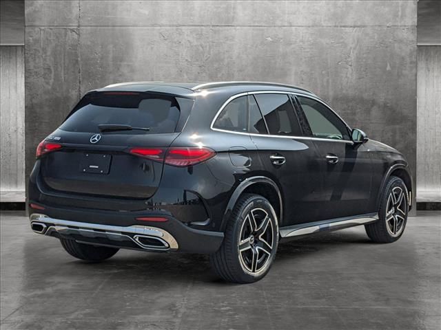 2024 Mercedes-Benz GLC 300