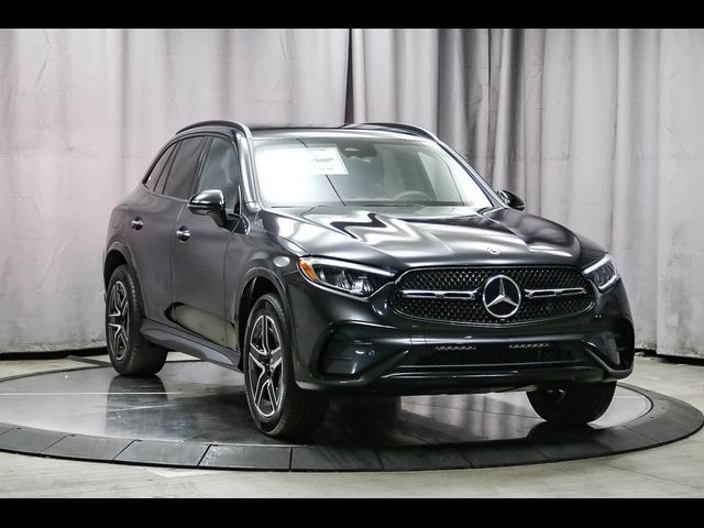 2024 Mercedes-Benz GLC 300