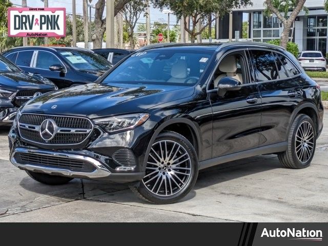 2024 Mercedes-Benz GLC 300