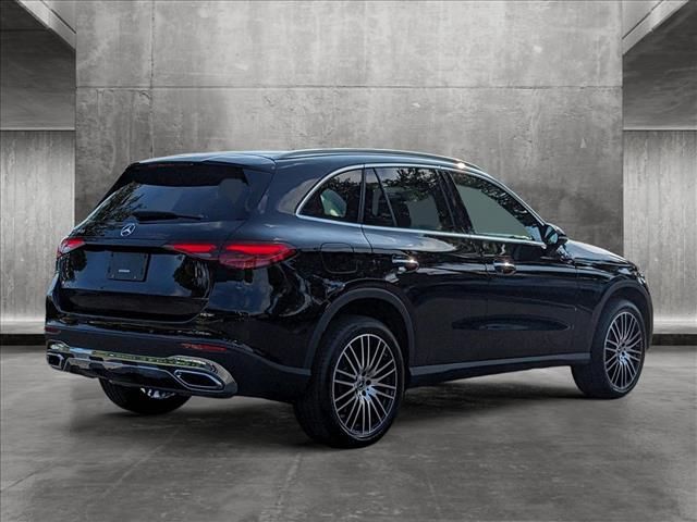 2024 Mercedes-Benz GLC 300