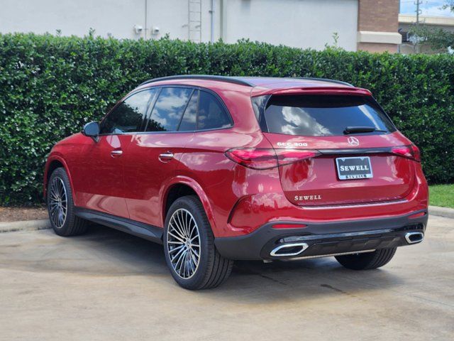 2024 Mercedes-Benz GLC 300