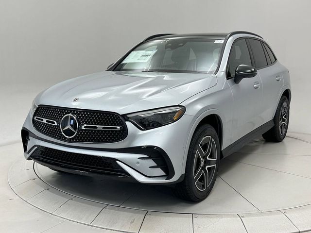 2024 Mercedes-Benz GLC 300