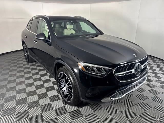 2024 Mercedes-Benz GLC 300