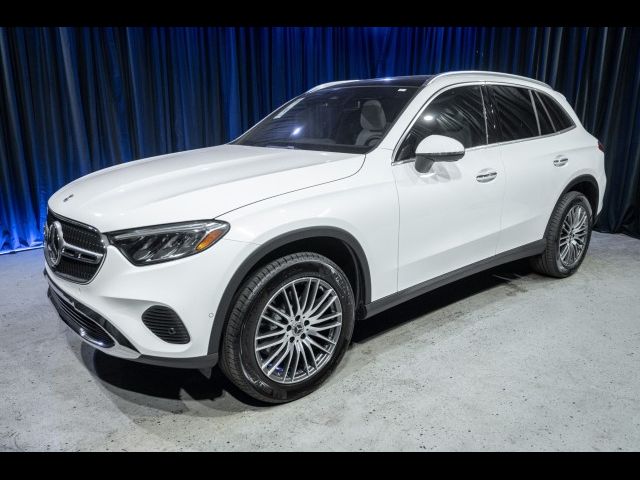 2024 Mercedes-Benz GLC 300