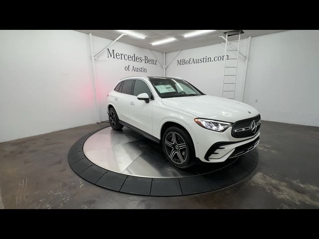 2024 Mercedes-Benz GLC 300