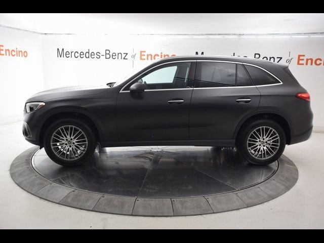 2024 Mercedes-Benz GLC 300