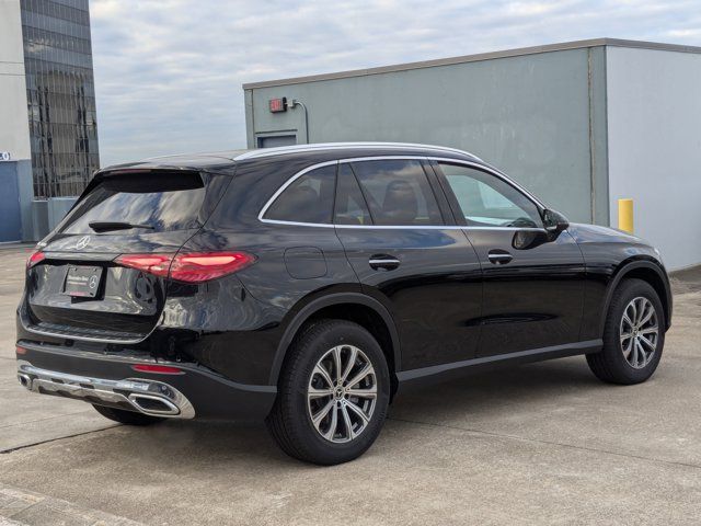 2024 Mercedes-Benz GLC 300