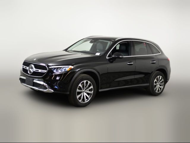 2024 Mercedes-Benz GLC 300