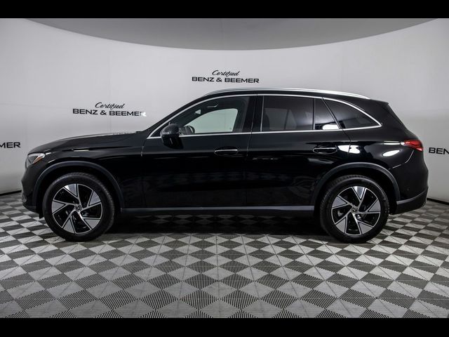 2024 Mercedes-Benz GLC 300