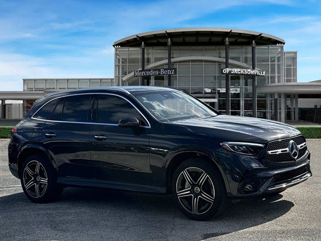 2024 Mercedes-Benz GLC 300