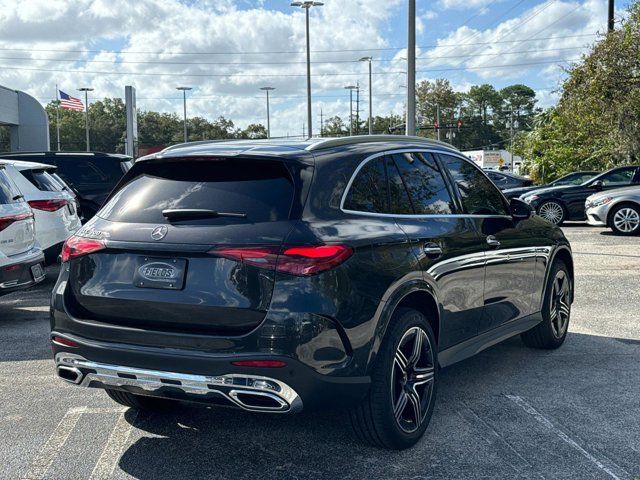 2024 Mercedes-Benz GLC 300