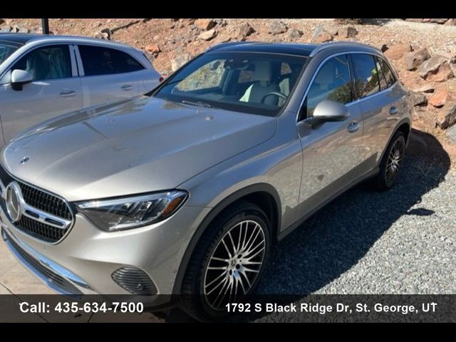 2024 Mercedes-Benz GLC 300