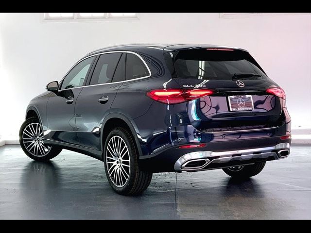 2024 Mercedes-Benz GLC 300