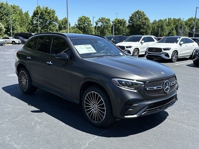 2024 Mercedes-Benz GLC 300